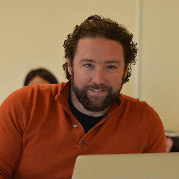 Doç. Dr. Ümit Arpacıoğlu